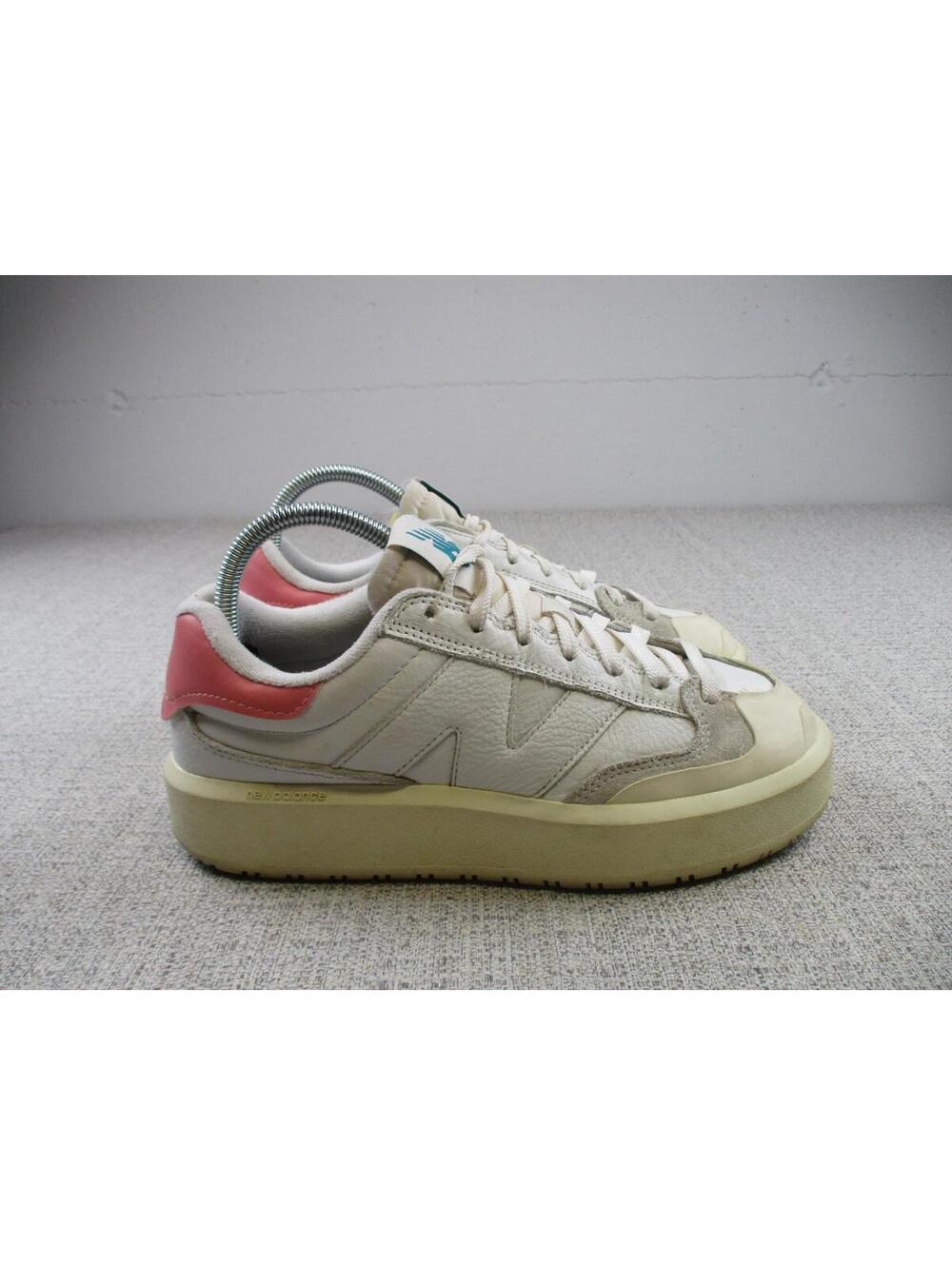 New Balance Women’s Off-White and Pink Casual Athletic Sneakers
